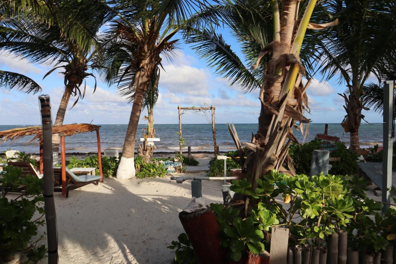 Lunazul Eco-Cabana Frente Al Mar Mahahual Luaran gambar