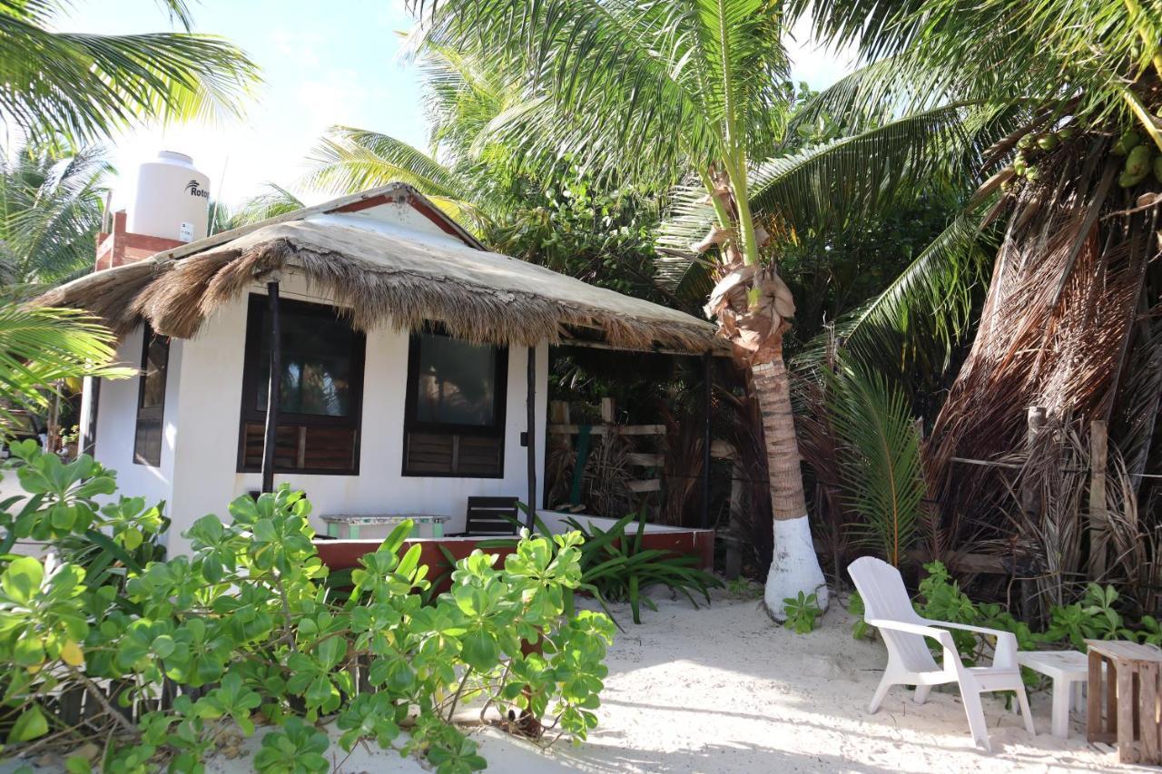 Lunazul Eco-Cabana Frente Al Mar Mahahual Luaran gambar