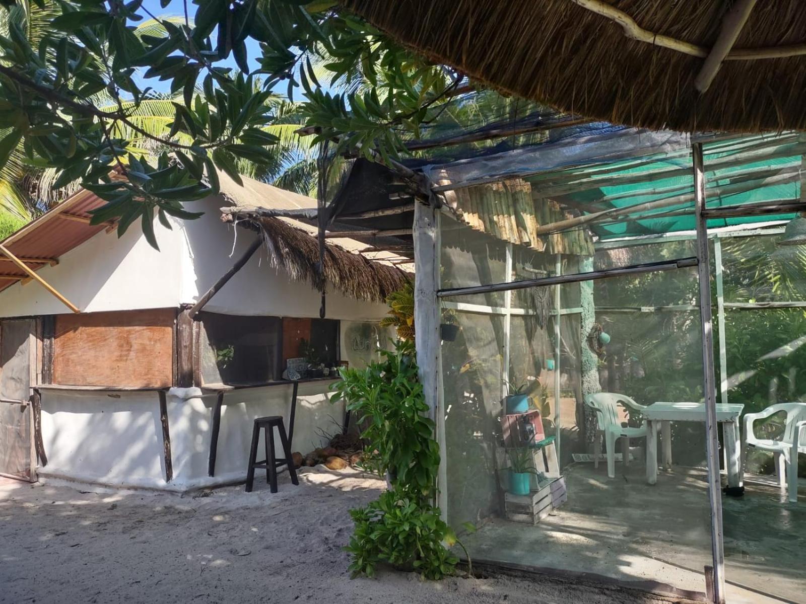 Lunazul Eco-Cabana Frente Al Mar Mahahual Luaran gambar